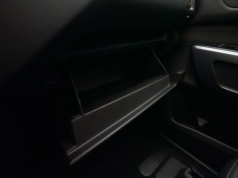 Used 2024 Nissan Pathfinder SL image 32