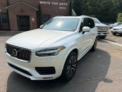 Used 2021 Volvo XC90 T5 Momentum w/ Climate Package