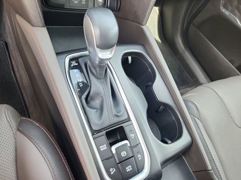 Used 2019 Hyundai Santa Fe Limited image 21