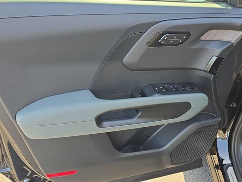 New 2027 Kia Telluride X-Line SX Prestige image 18