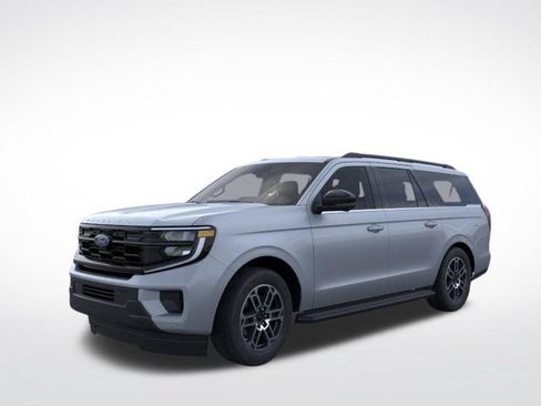 New 2026 Ford Expedition Max Active AWD/4WD image 2