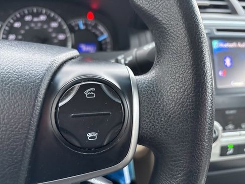 Used 2012 Toyota Camry SE image 18