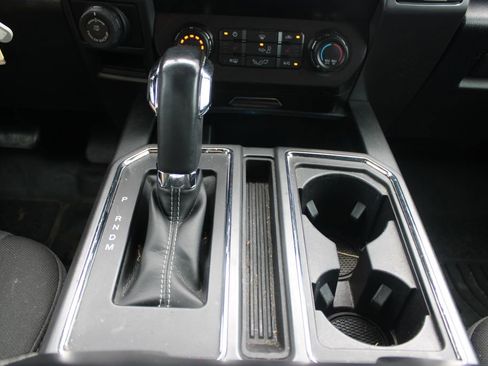Used 2020 Ford F150 XLT w/ Equipment Group 302A Luxury RWD image 29