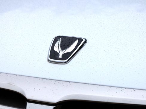 Used 2016 Hyundai Equus Signature image 28