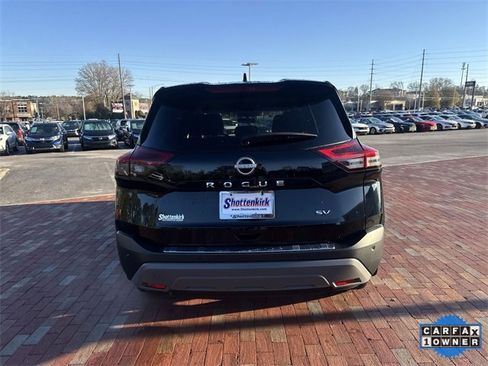 Used 2023 Nissan Rogue SV image 35