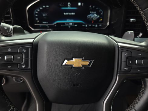 Used 2023 Chevrolet Silverado 1500 High Country w/ Z71 Off-Road Package image 23