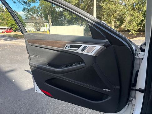 Used 2018 Genesis G80 3.8 w/ Option Group 02 RWD image 21