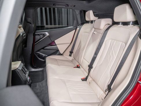 Used 2025 BMW X3 xDrive30i w/ Premium Package image 11