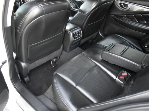 Used 2017 INFINITI Q50 Red Sport 400 AWD/4WD image 26