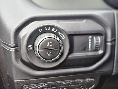 New 2026 Jeep Gladiator Mojave image 19