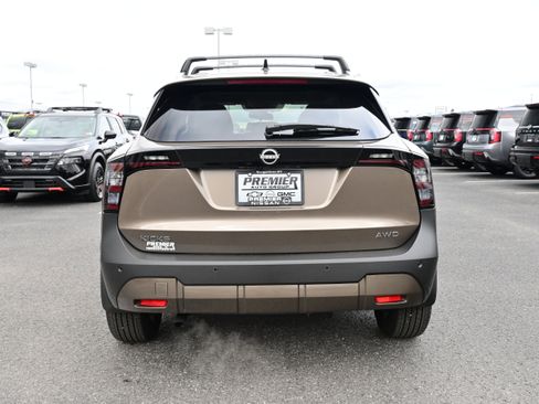 New 2026 Nissan Kicks SV w/ SV Premium Package image 7