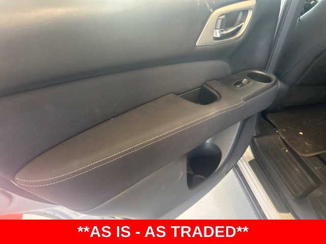 Used 2017 Nissan Pathfinder S AWD/4WD image 14