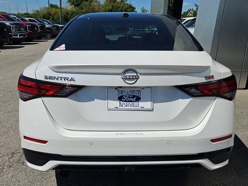 Used 2024 Nissan Sentra SR FWD image 4