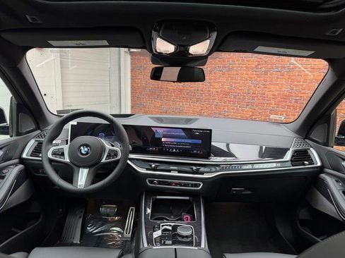 New 2026 BMW X5 xDrive40i w/ M Sport Package AWD/4WD image 12