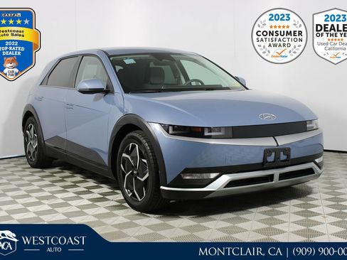 Used 2024 Hyundai Ioniq 5 SE image 1