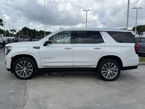 Used 2021 GMC Yukon Denali w/ Denali Premium Package RWD image 8