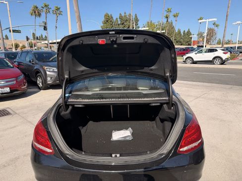 Used 2015 Mercedes-Benz C 300 4MATIC Sedan image 20