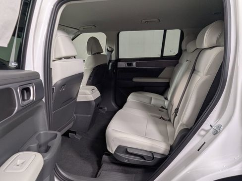 New 2026 Hyundai Santa Fe SE FWD image 24