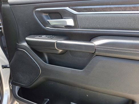 Used 2022 RAM 1500 Big Horn AWD/4WD image 10