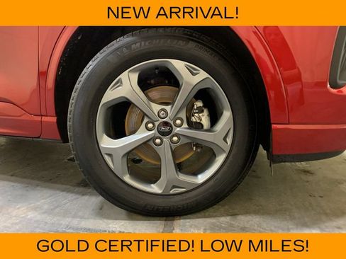 Used 2024 Ford Escape ST-Line w/ Tech Pack #1 AWD/4WD image 9