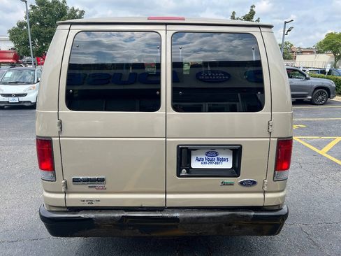Used 2013 Ford E-350 and Econoline 350 XL RWD image 14