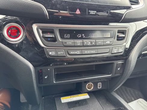 Used 2023 Honda Ridgeline Black Edition image 26
