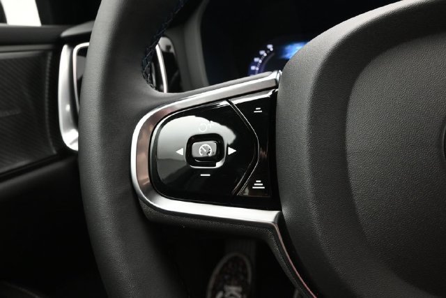 Certified 2024 Volvo S60 B5 Plus w/ Climate Package FWD image 26
