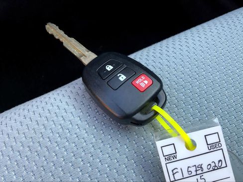 Used 2015 Toyota Prius C Two image 13