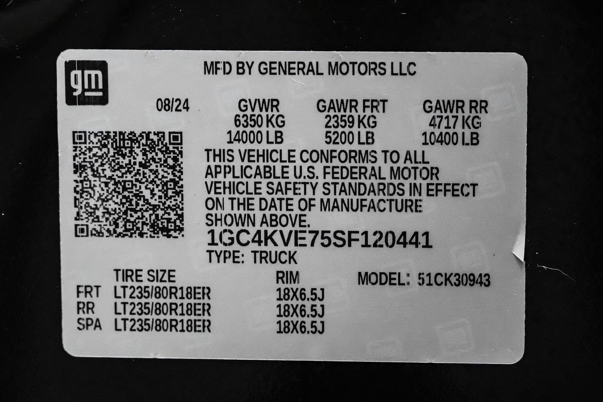 Used 2025 Chevrolet Silverado 3500 High Country w/ Technology Package AWD/4WD image 62