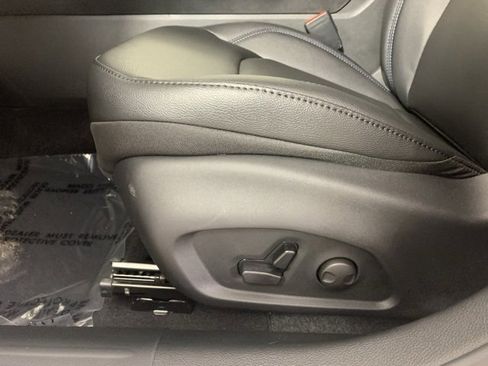 New 2026 Jeep Compass Limited image 11