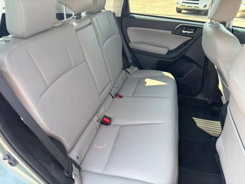 Used 2018 Subaru Forester 2.5i Limited AWD/4WD image 18