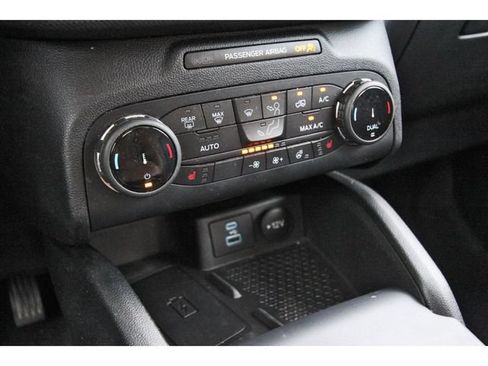 Used 2022 Ford Bronco Sport Outer Banks w/ Tech Package AWD/4WD image 25