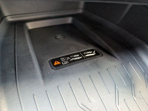 New 2026 Chevrolet Equinox EV LT image 20