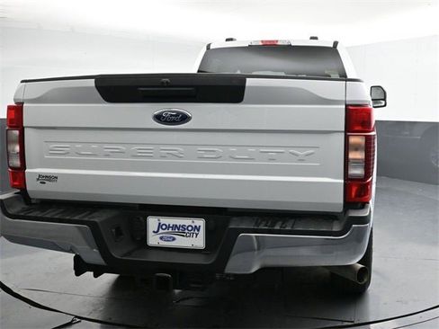 Used 2022 Ford F250 XLT w/ Snow Plow Prep Package image 14