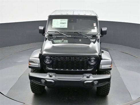 Used 2024 Jeep Gladiator Sport image 32