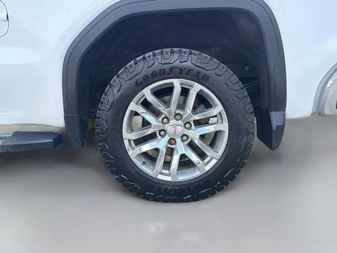 Used 2019 GMC Sierra 1500 SLT w/ SLT Premium Package AWD/4WD image 36
