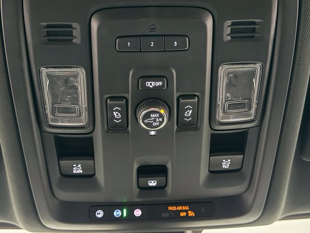 Used 2021 Chevrolet Tahoe LT w/ LT Signature Plus Package RWD image 32