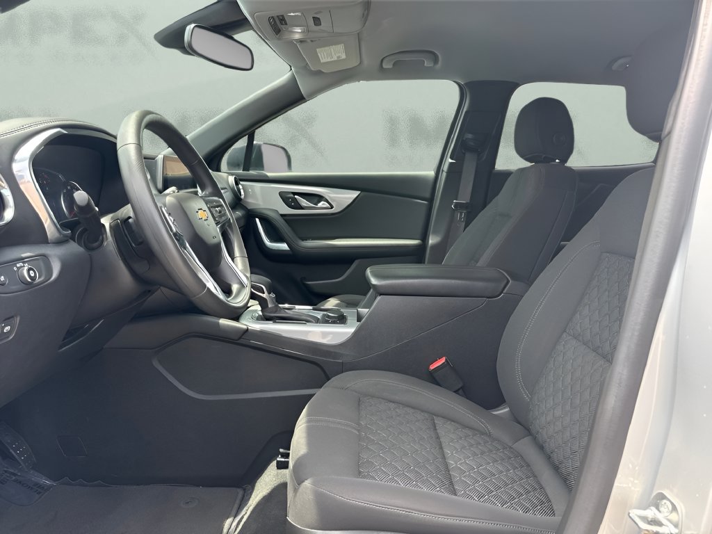 Used 2022 Chevrolet Blazer LT FWD image 18