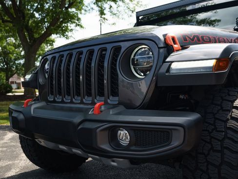 Used 2021 Jeep Gladiator Mojave AWD/4WD image 15