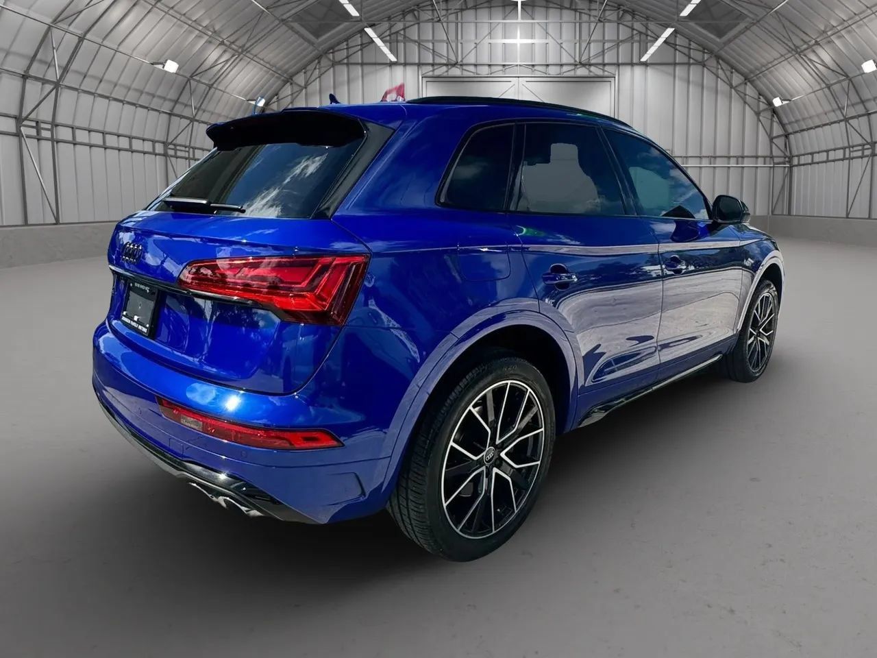 Used 2022 Audi SQ5 Premium Plus w/ Premium Plus Package AWD/4WD image 6