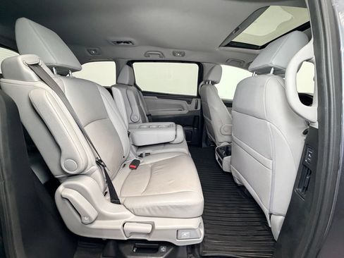 Used 2019 Honda Odyssey EX-L image 9