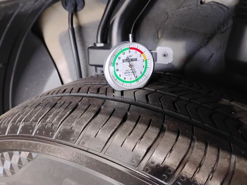 Used 2024 Hyundai Kona SE image 4