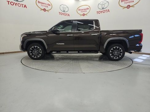 Used 2024 Toyota Tundra Limited image 5