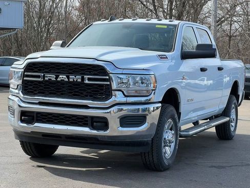 Used 2022 RAM 2500 Tradesman w/ Chrome Appearance Group image 43