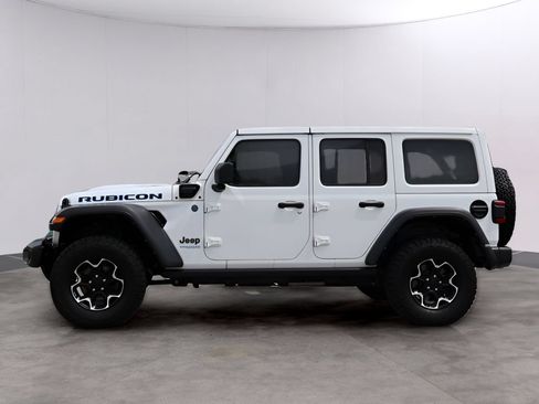 Used 2022 Jeep Wrangler Unlimited Rubicon 4xe w/ Cold Weather Group AWD/4WD image 4
