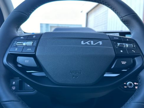 Certified 2026 Kia Sportage SX Prestige image 25