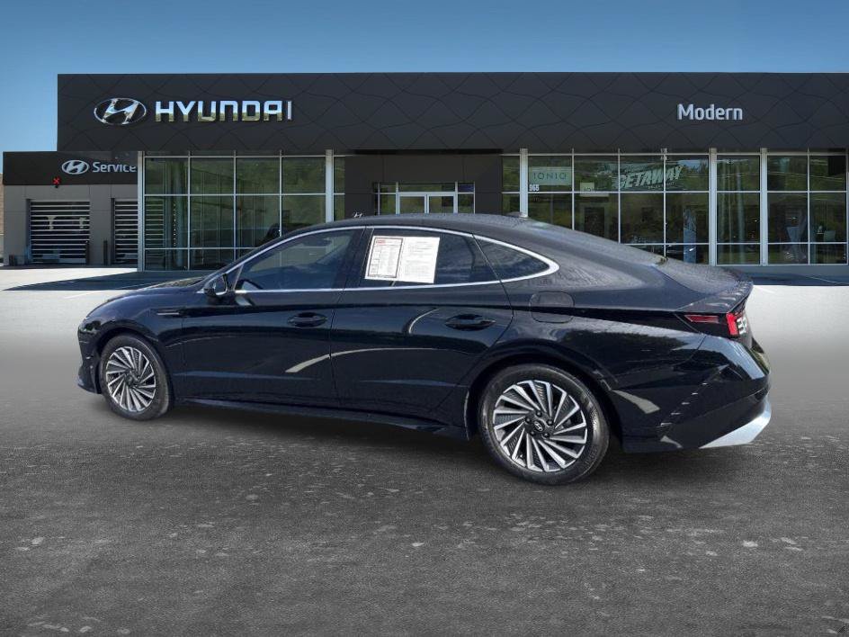 Certified 2025 Hyundai Sonata SEL FWD image 5