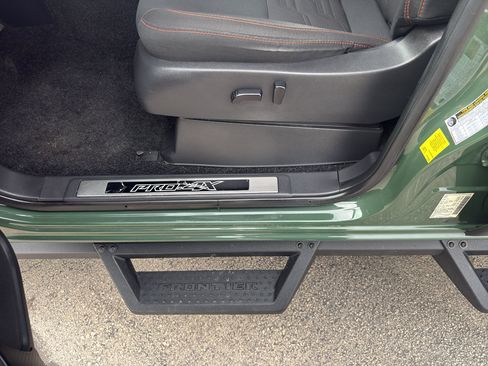 Used 2023 Nissan Frontier PRO-4X w/ Pro Convenience Package image 17