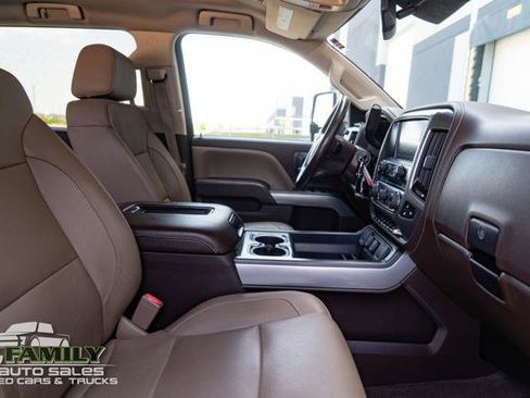 Used 2016 Chevrolet Silverado 3500 LTZ AWD/4WD image 29