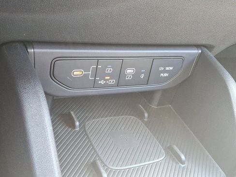 New 2025 Kia K4 EX image 14